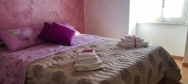 A Due Passi Apartment ปิเอตราเปอร์โตซา ภายนอก รูปภาพ